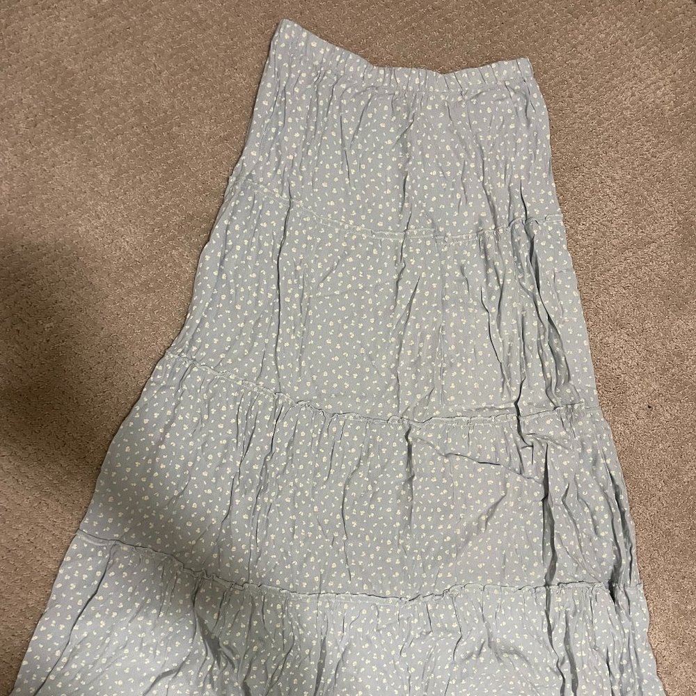 Brandy Melville Floral Tiered Skirt OS